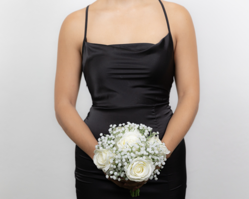 Bridesmaid bouquet white flowers with baby's breath artificial flowers Cancun florist
