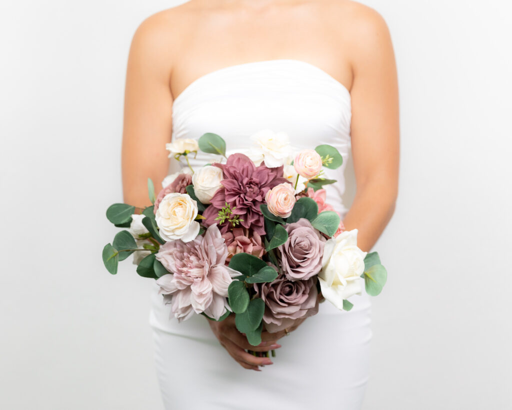 Bride bouquet with mauve, dusty pink and blush artificial flowers in Cancun and Riviera Maya