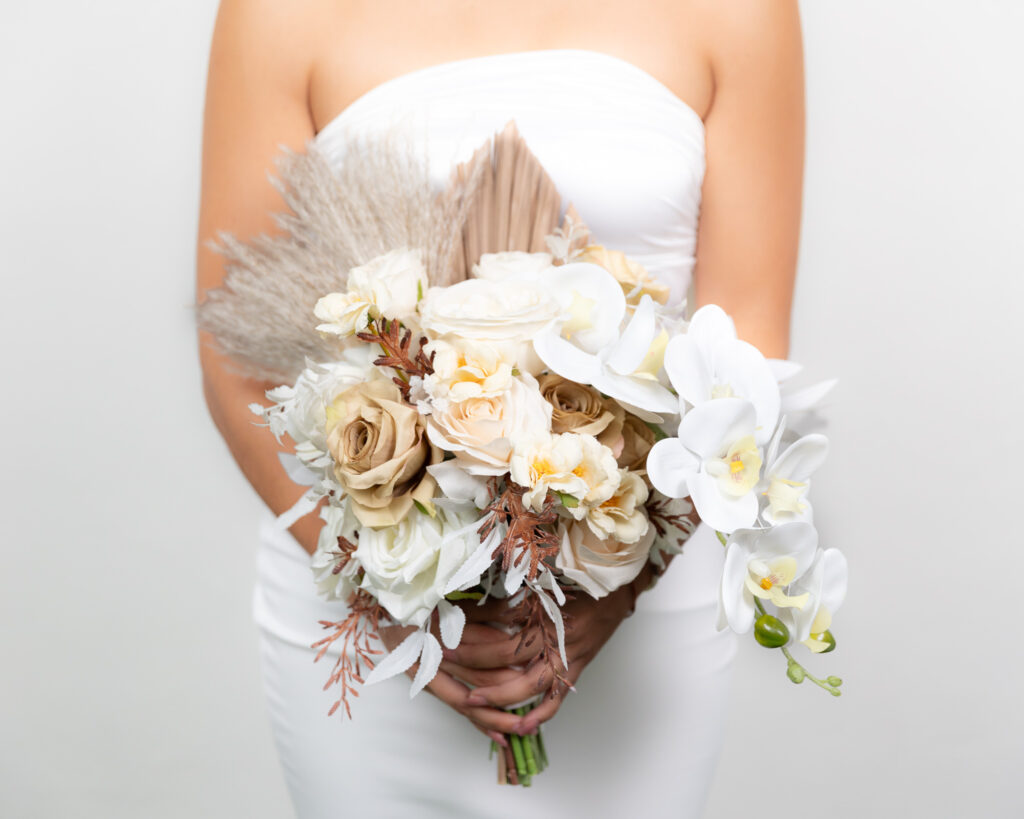 Bride bouquet with artificial flowers boho neutral colors in Cancun and Riviera Maya