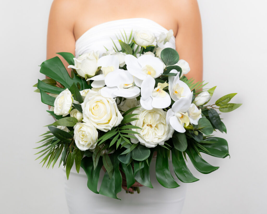 Bride bouquet with artificial flowers white and green tropical beach wedding look in Cancun and Riviera Maya