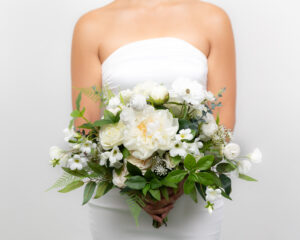 Bride bouquet with artificial flowers in white and green classic timeless and organic look Cancun and Riviera Maya